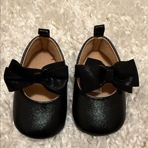 Black Baby Shoes with Bow